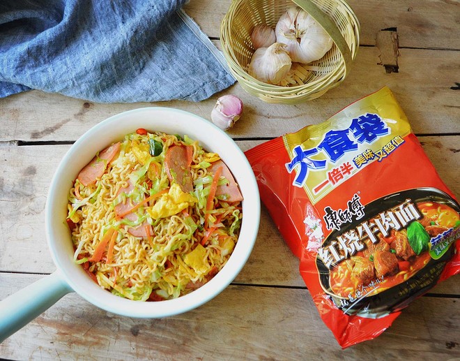 方便面销量逆势生长 听听专家怎么说